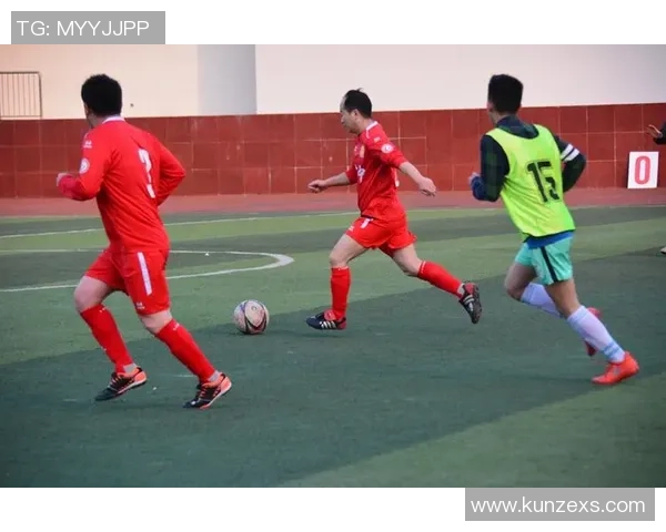 足球战术揭秘：深入分析上海足球队的制胜之道与战略布局