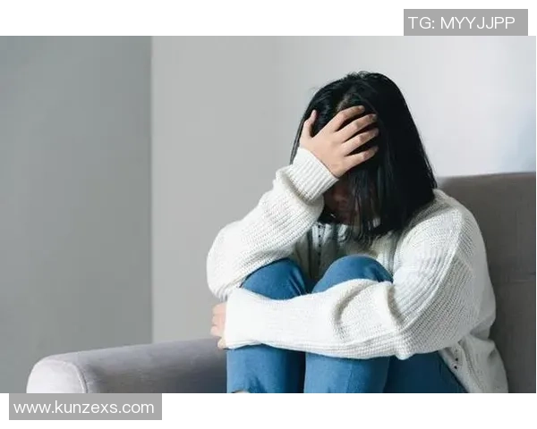 女足球明星的崛起与影响力探讨及其对女性运动发展的推动作用